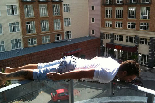 プランキング planking