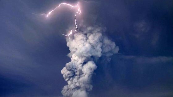 アイスランド・グリムズボトン火山噴火