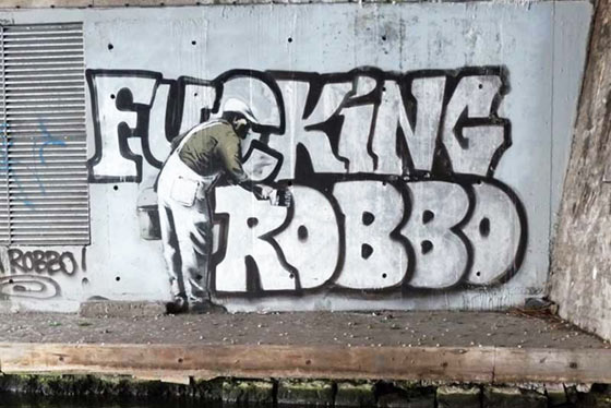 Banksy VS Robbo